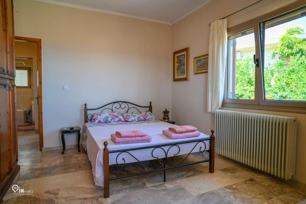 'Love Is In The Air' With View Villa Nea Makri Exterior photo