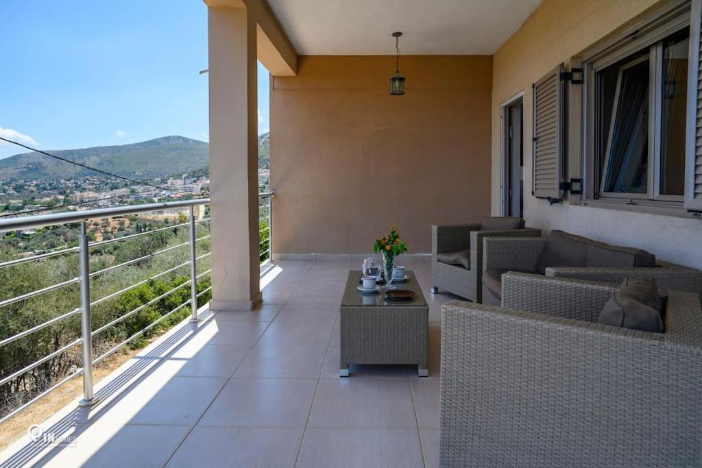 'Love Is In The Air' With View Villa Nea Makri Exterior photo